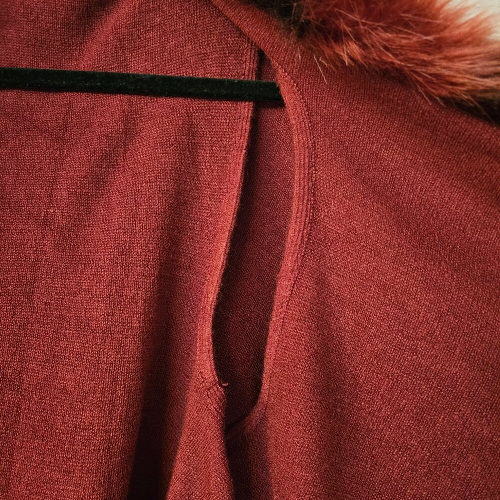 Faux Fur Poncho/Vest - Picture 6 of 6